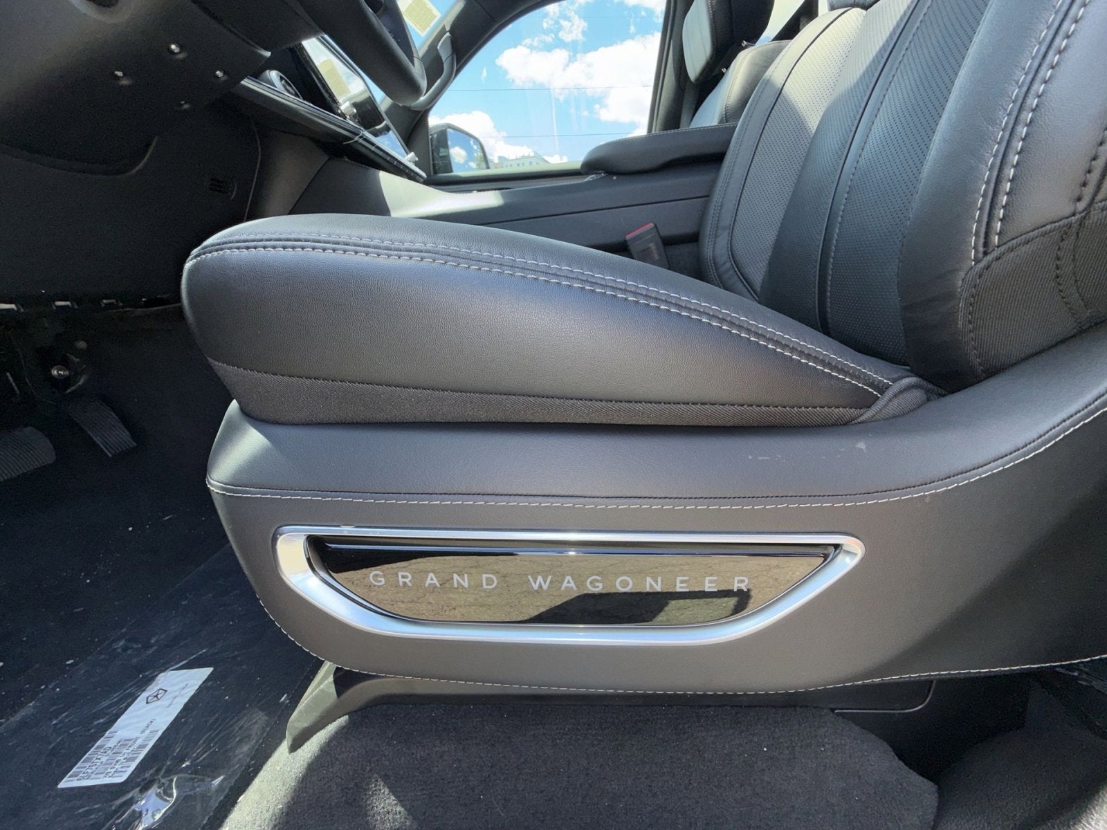 2026 Jeep Grand Wagoneer Summit Obsidian