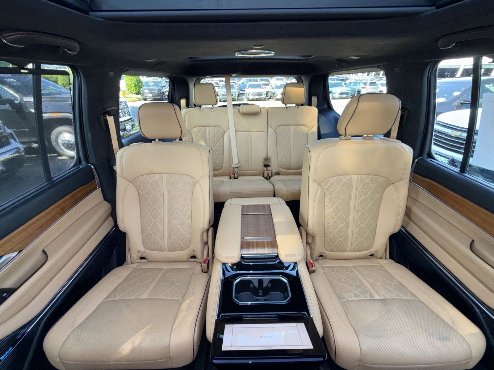 2024 Jeep Grand Wagoneer Series III