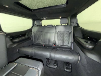 2025 Jeep Grand Wagoneer Series III