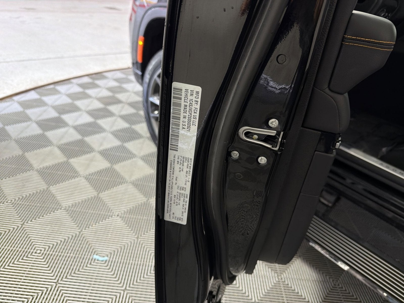 2025 Jeep Grand Wagoneer Series III