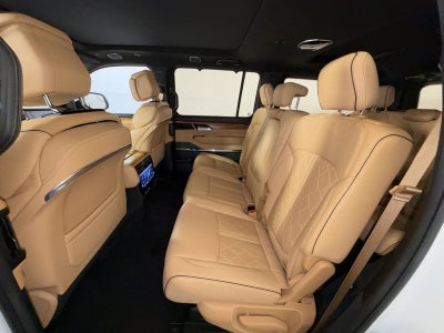 2023 Jeep Grand Wagoneer Series III