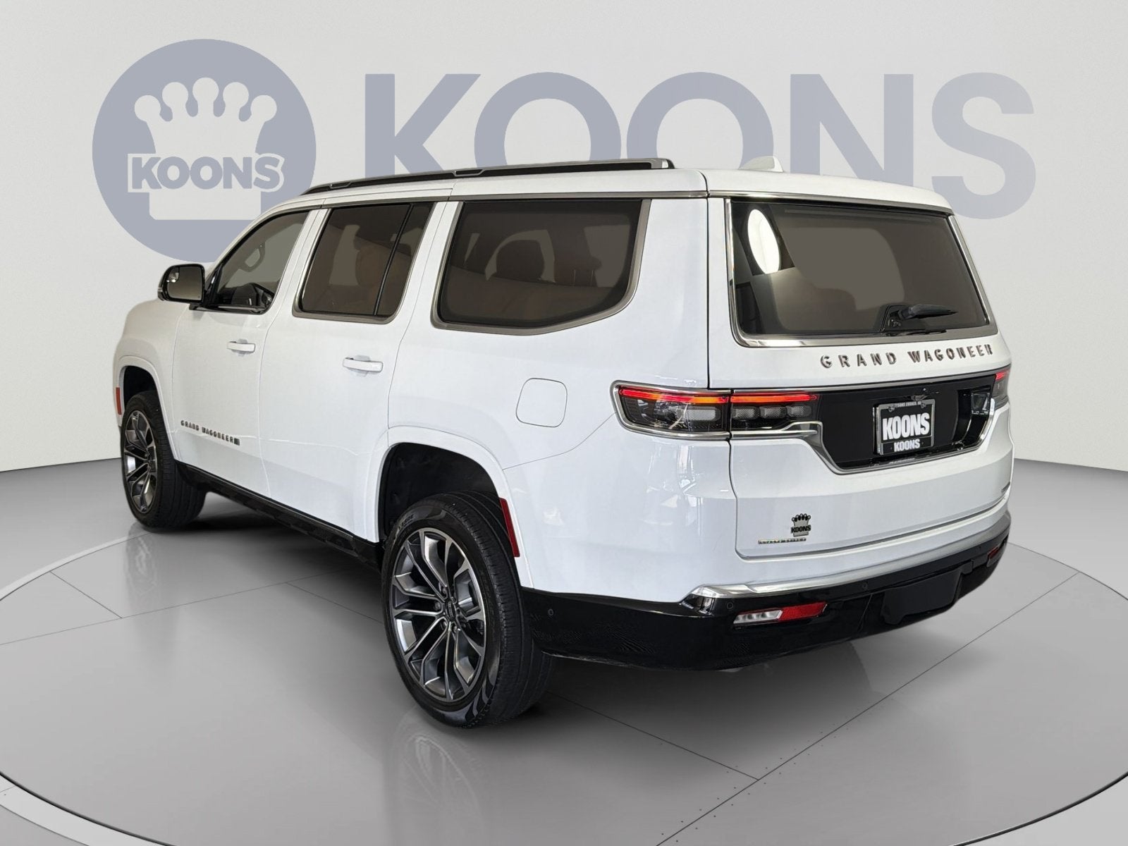 2023 Jeep Grand Wagoneer Series III
