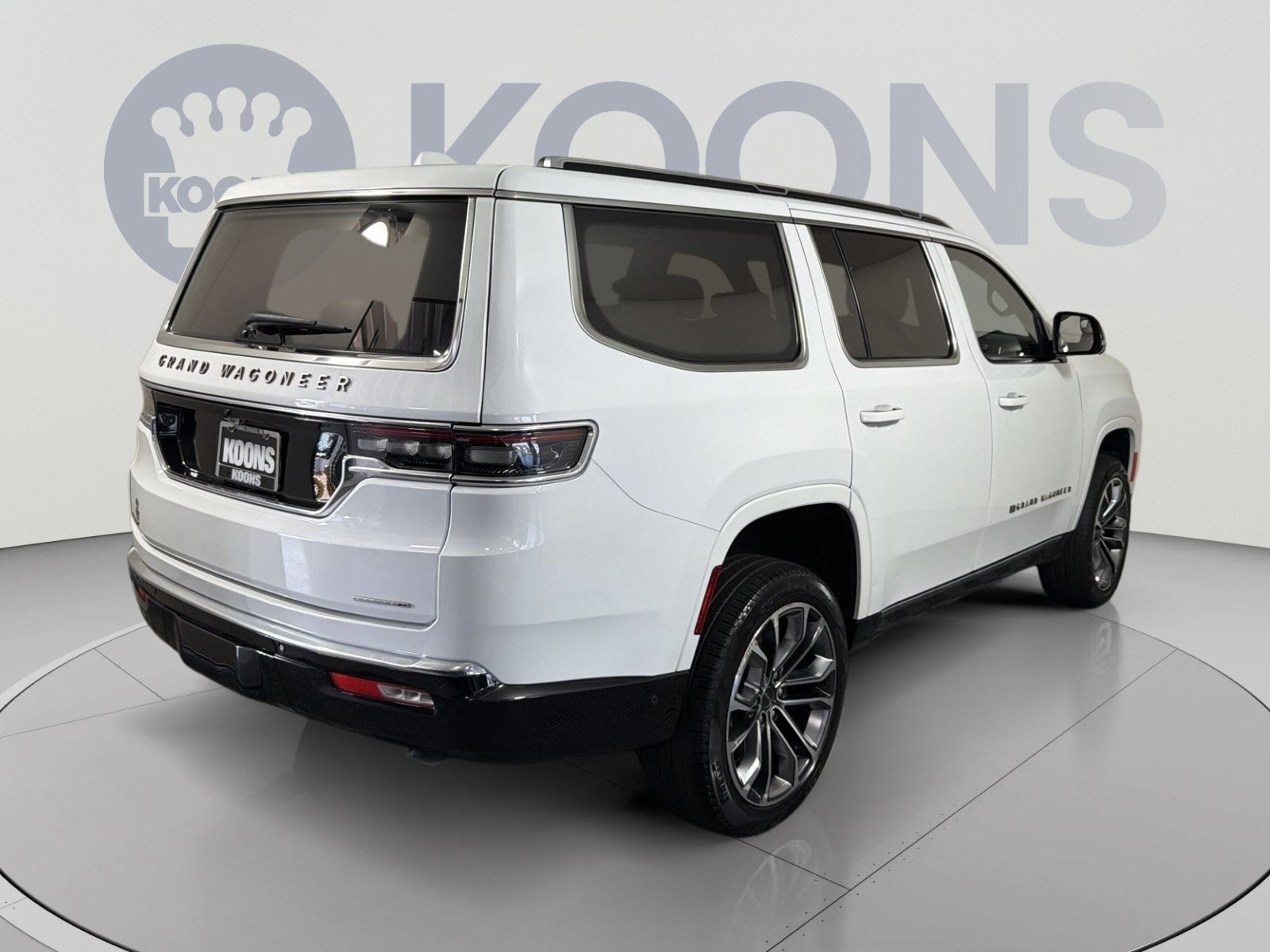 2023 Jeep Grand Wagoneer Series III