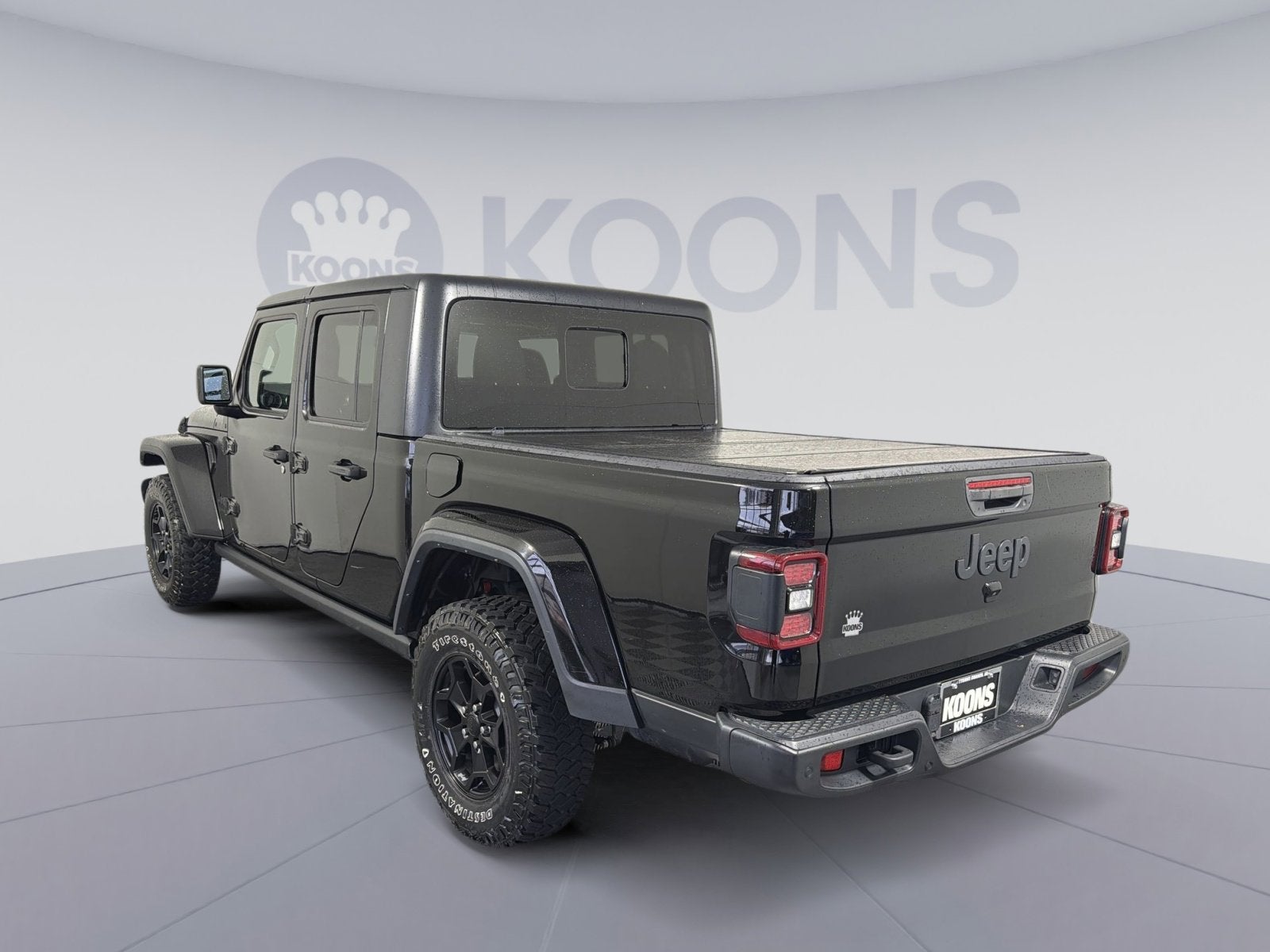 2021 Jeep Gladiator Willys photo 3