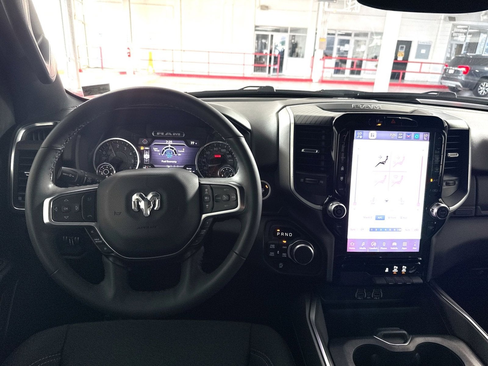 2025 RAM 1500 Big Horn/Lone Star