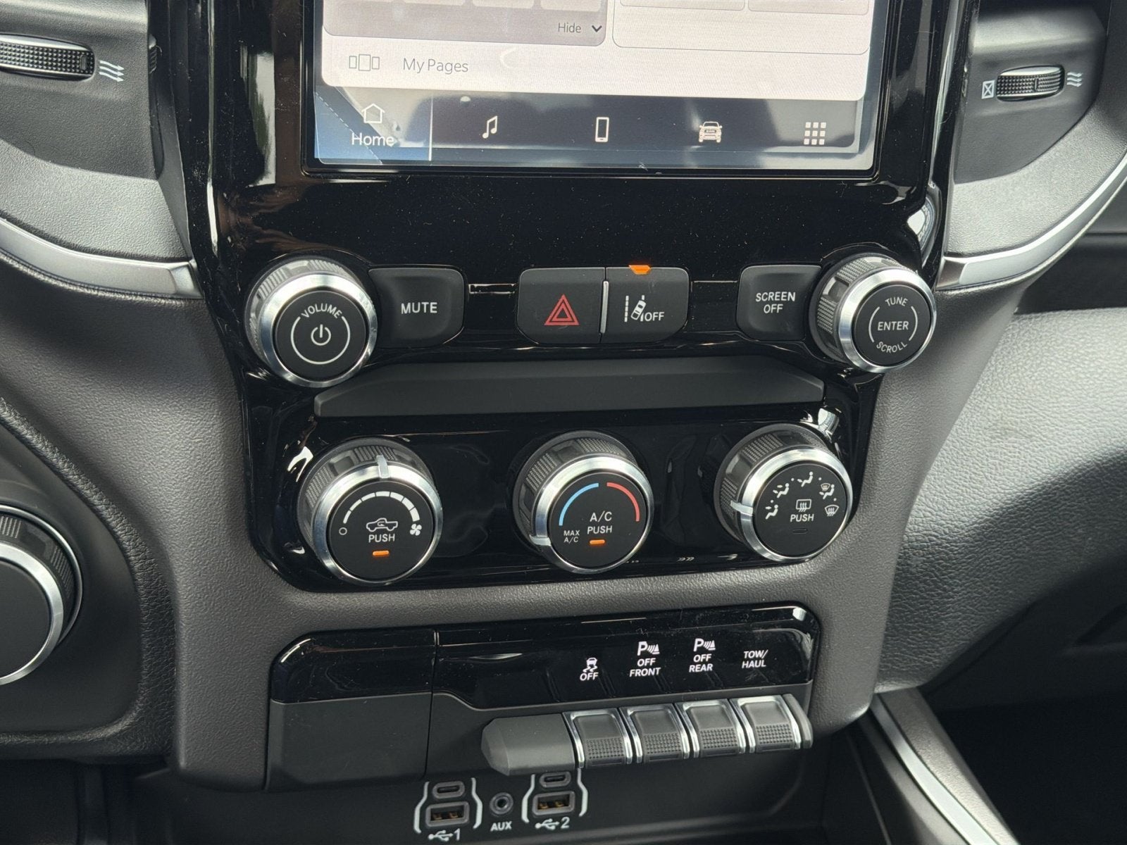 2026 RAM 1500 Express