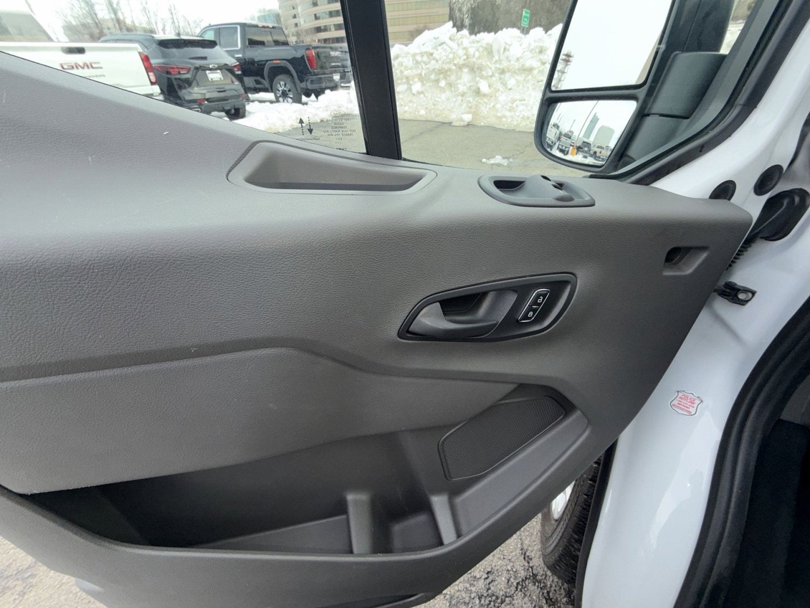 2024 Ford Transit-350 XLT