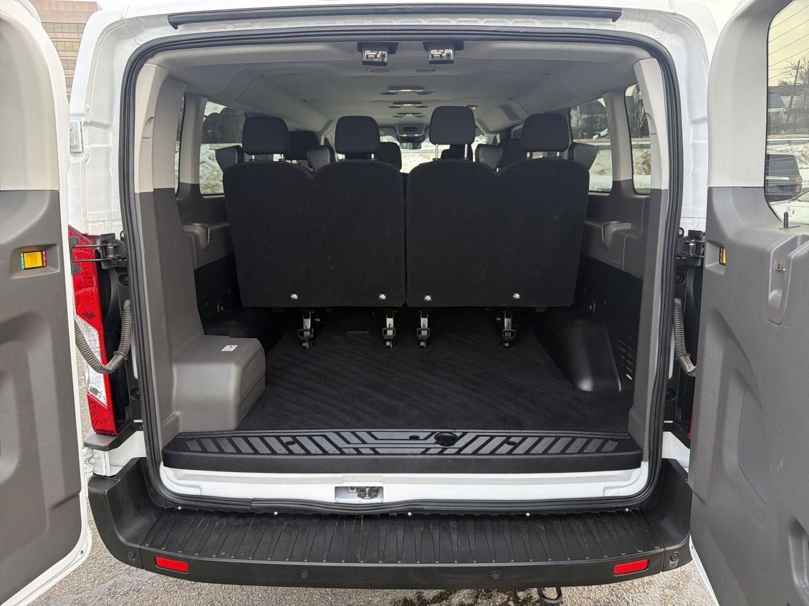 2024 Ford Transit-350 XLT