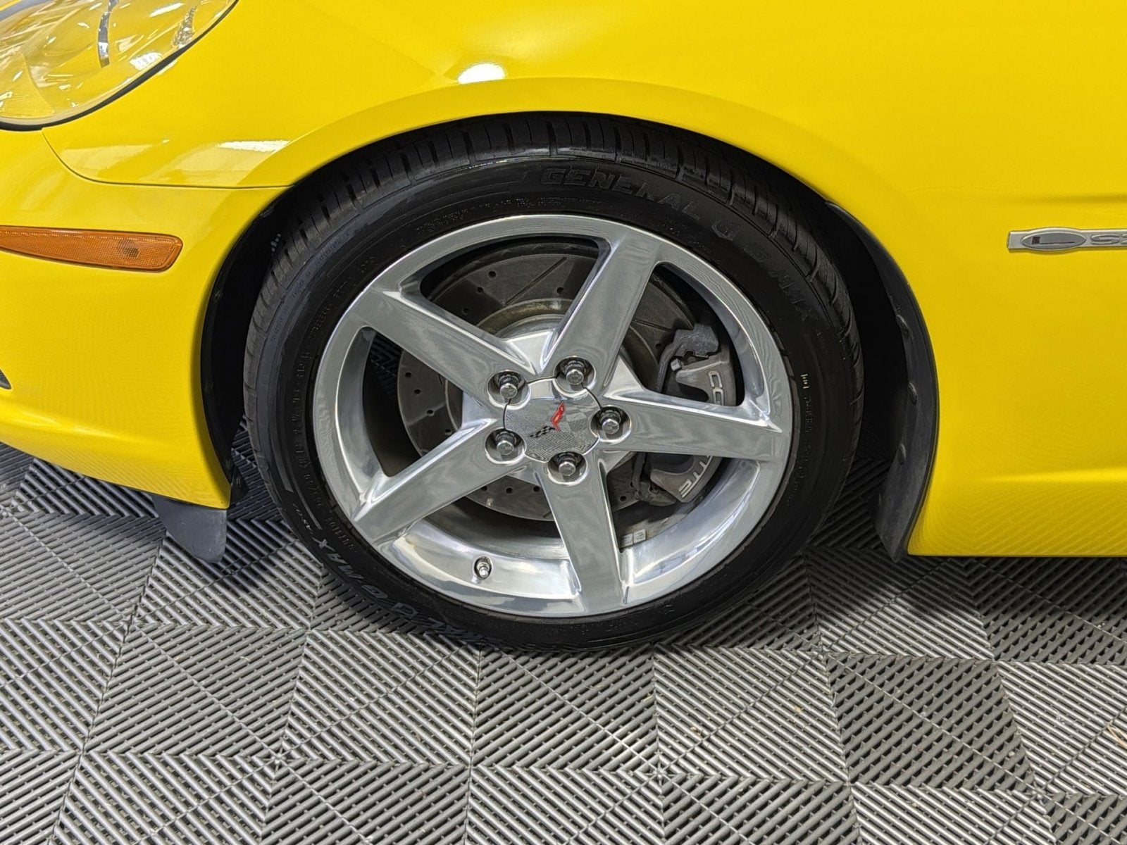 2006 Chevrolet Corvette Base