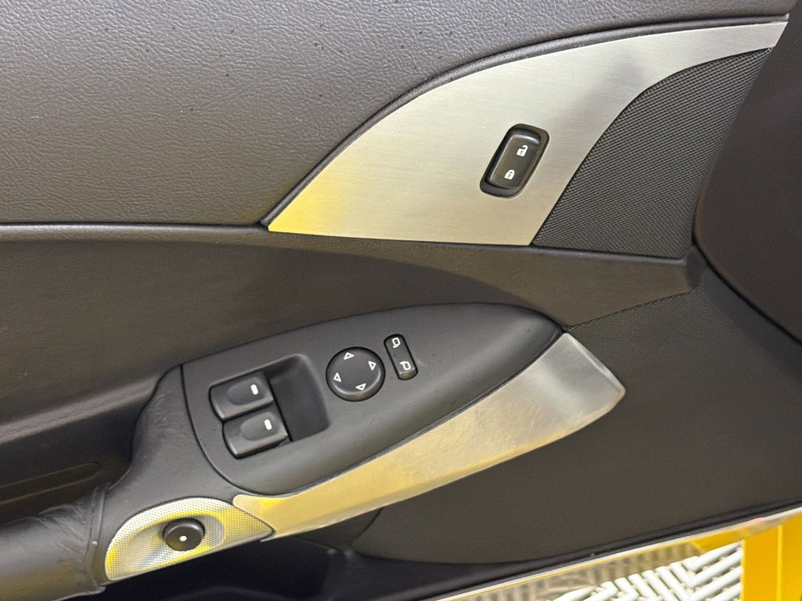 2006 Chevrolet Corvette Base