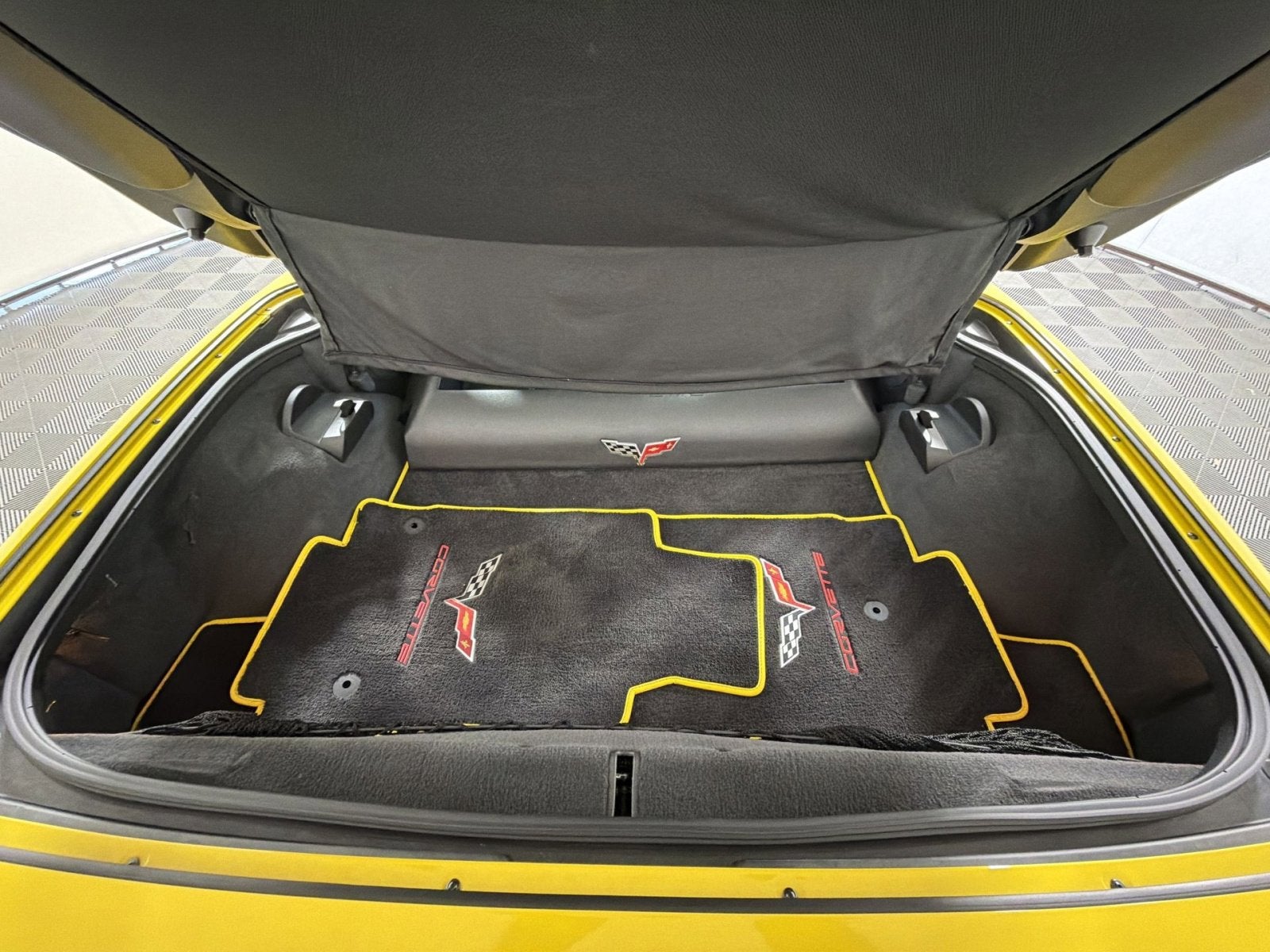 2006 Chevrolet Corvette Base