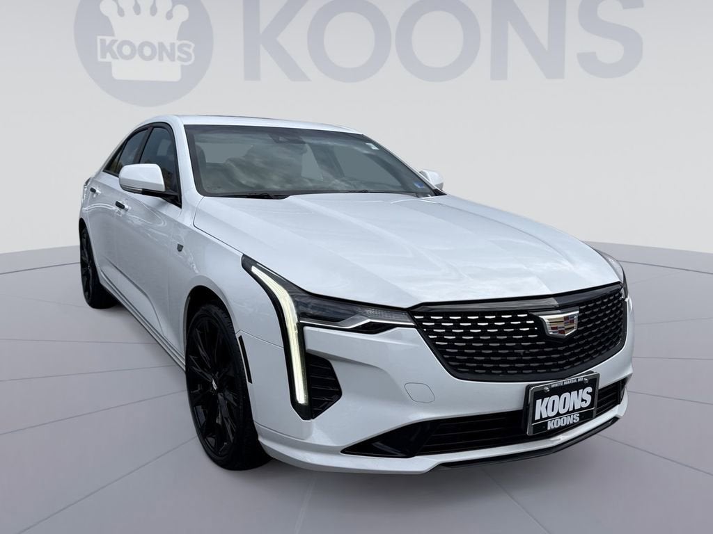 2023 Cadillac CT4 Luxury