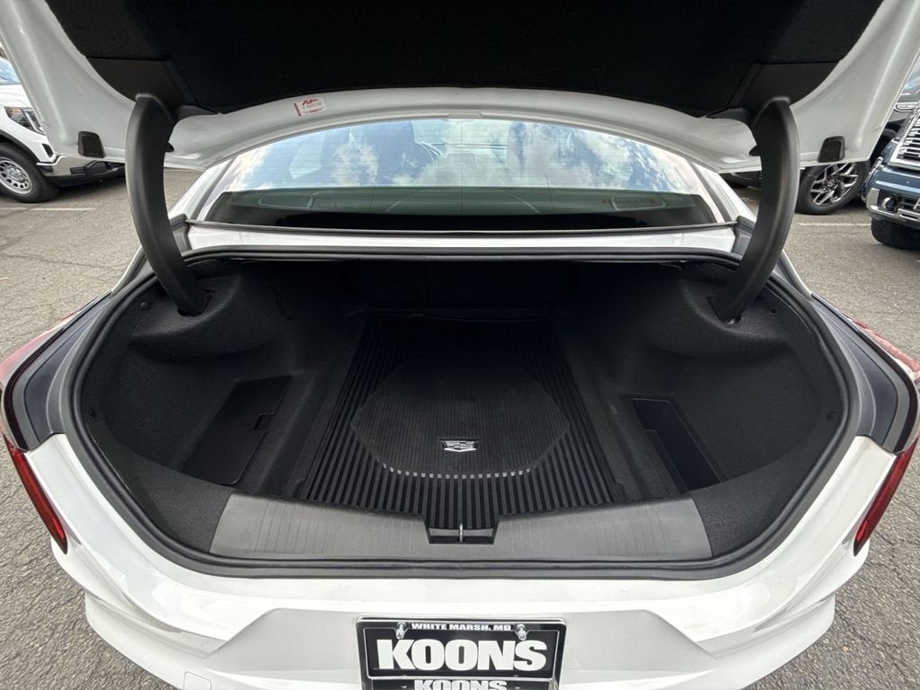 2023 Cadillac CT4 Luxury