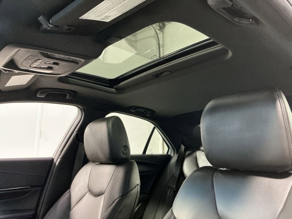 2023 Cadillac CT4 Luxury