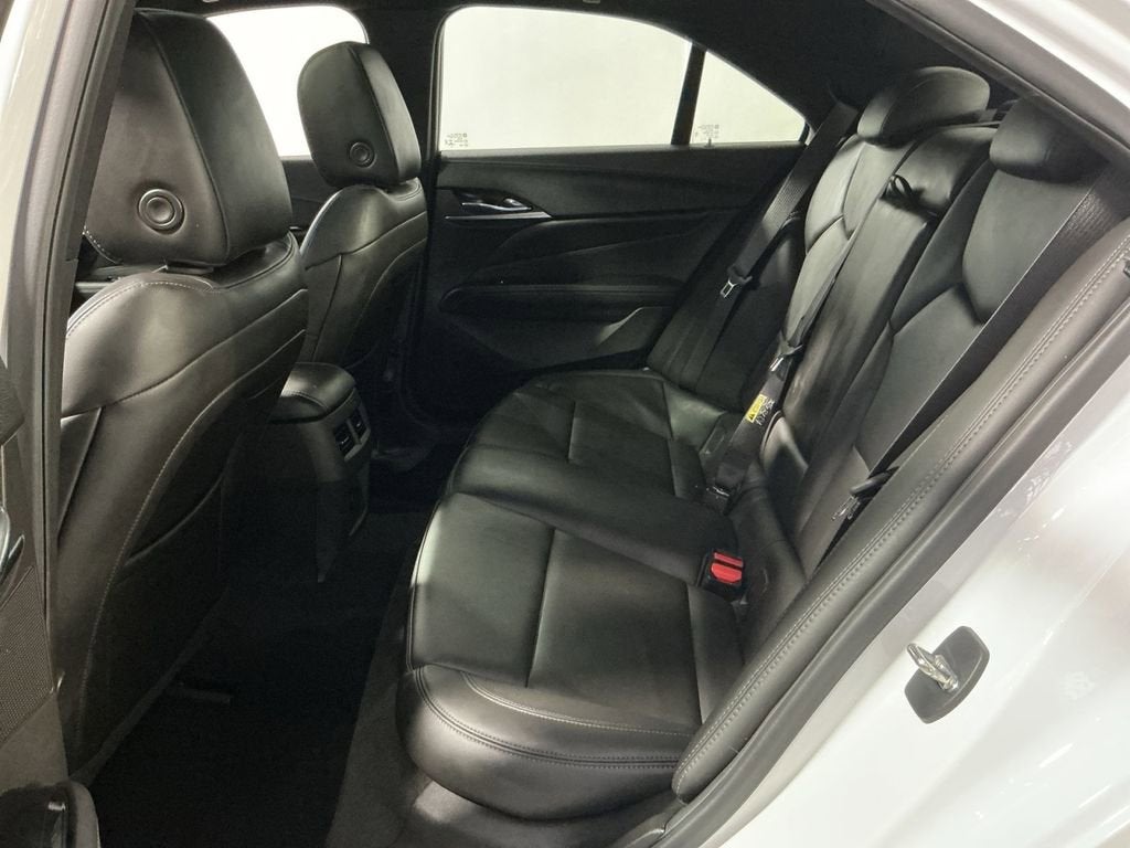 2023 Cadillac CT4 Luxury