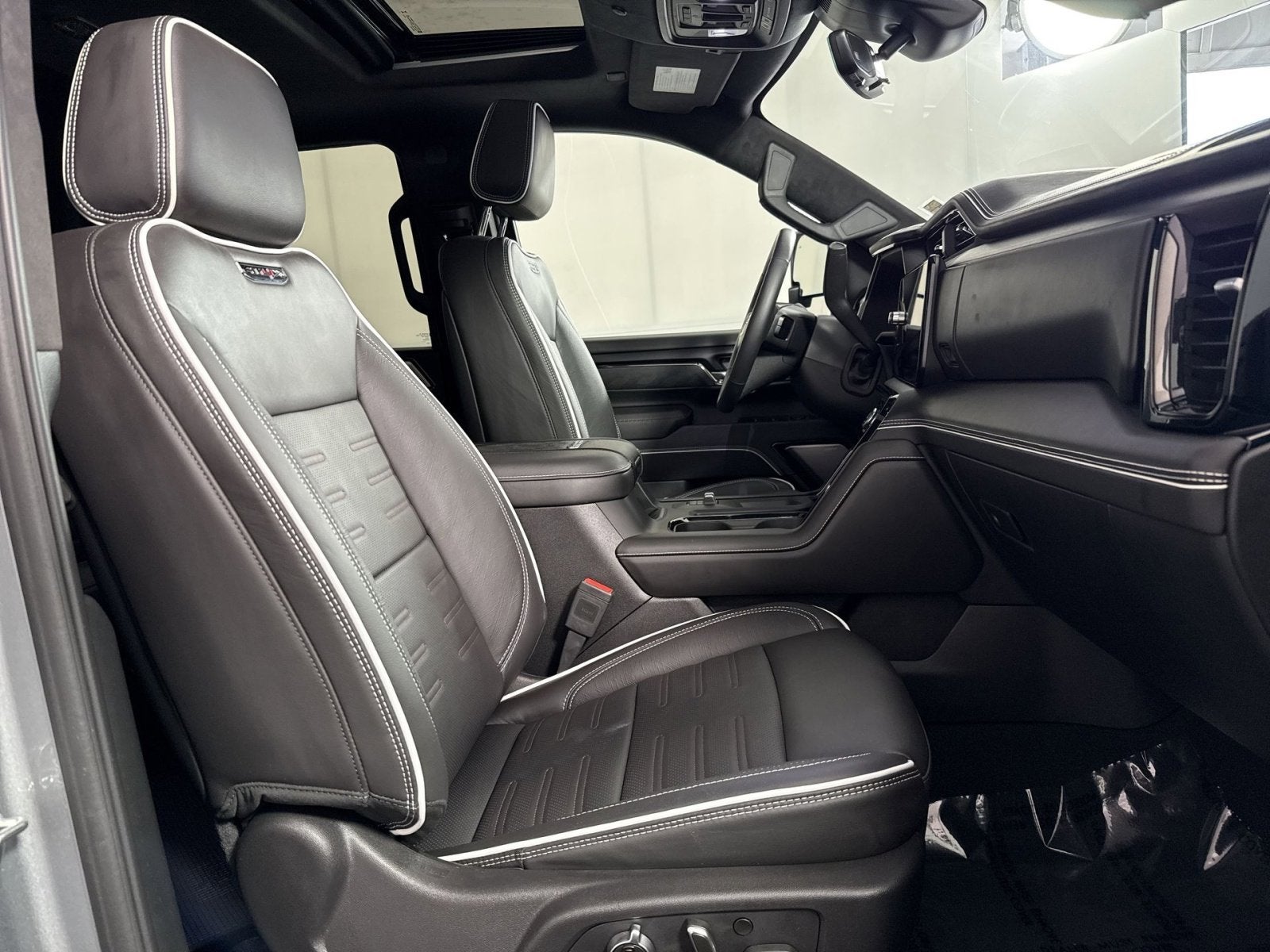 2025 GMC Sierra 2500HD AT4X