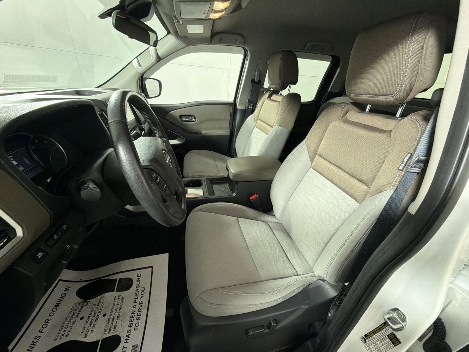 2024 Nissan Frontier SV