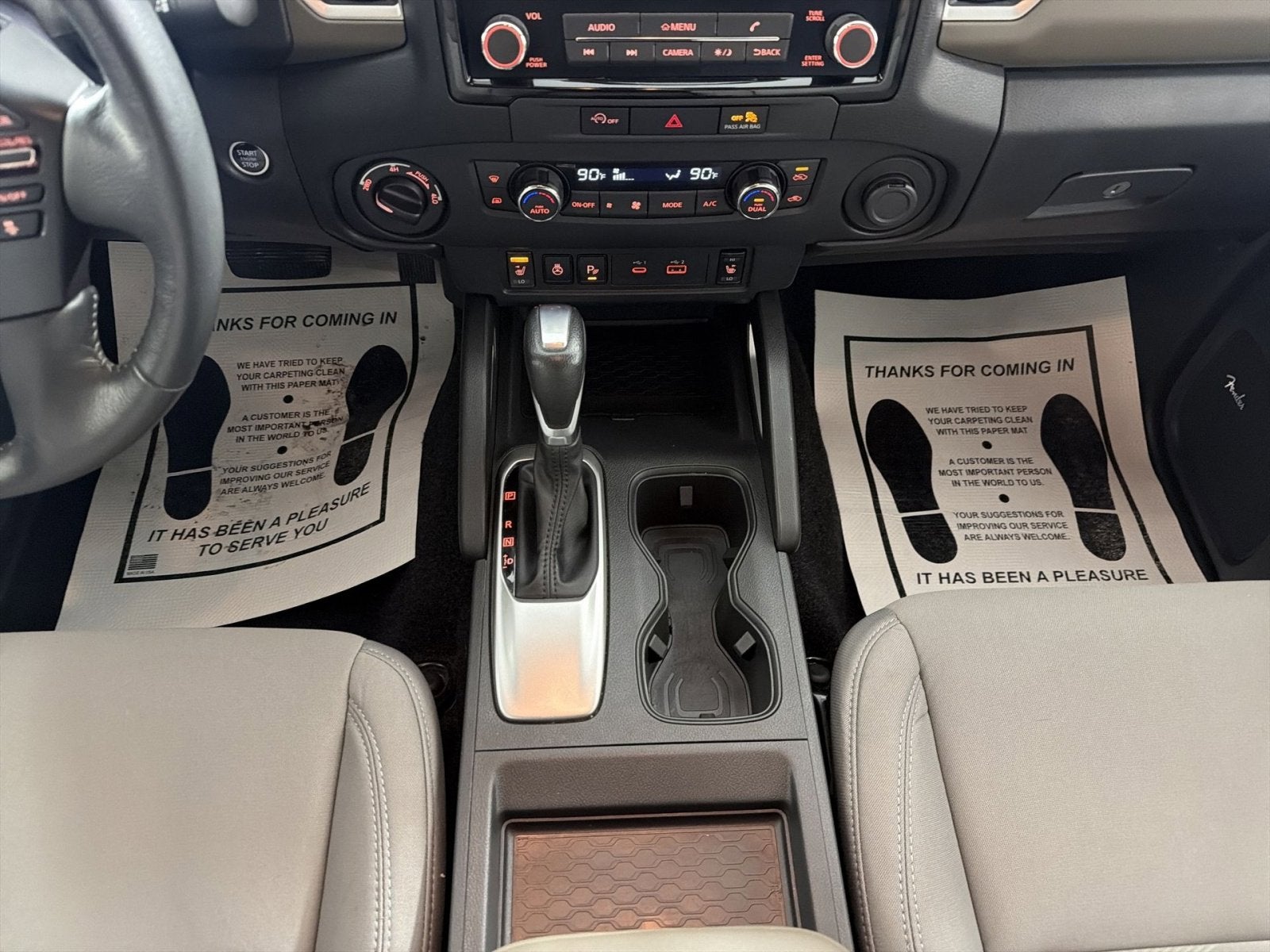 2024 Nissan Frontier SV