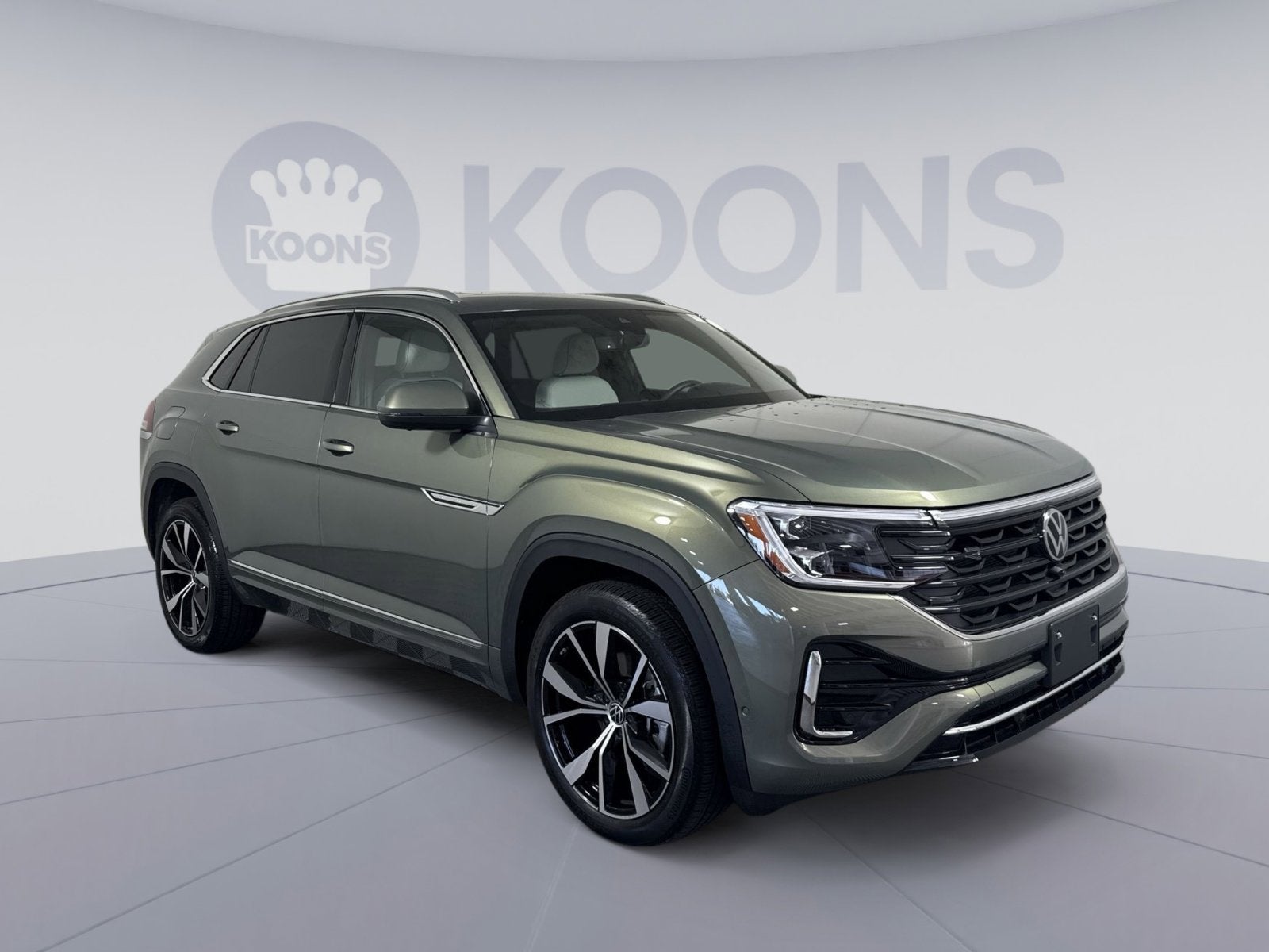 2026 Volkswagen Atlas Cross Sport 2.0T SEL Premium R-Line