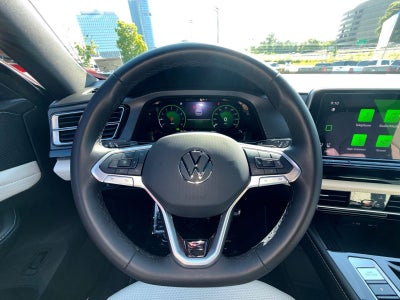 2026 Volkswagen Atlas Cross Sport 2.0T SEL Premium R-Line