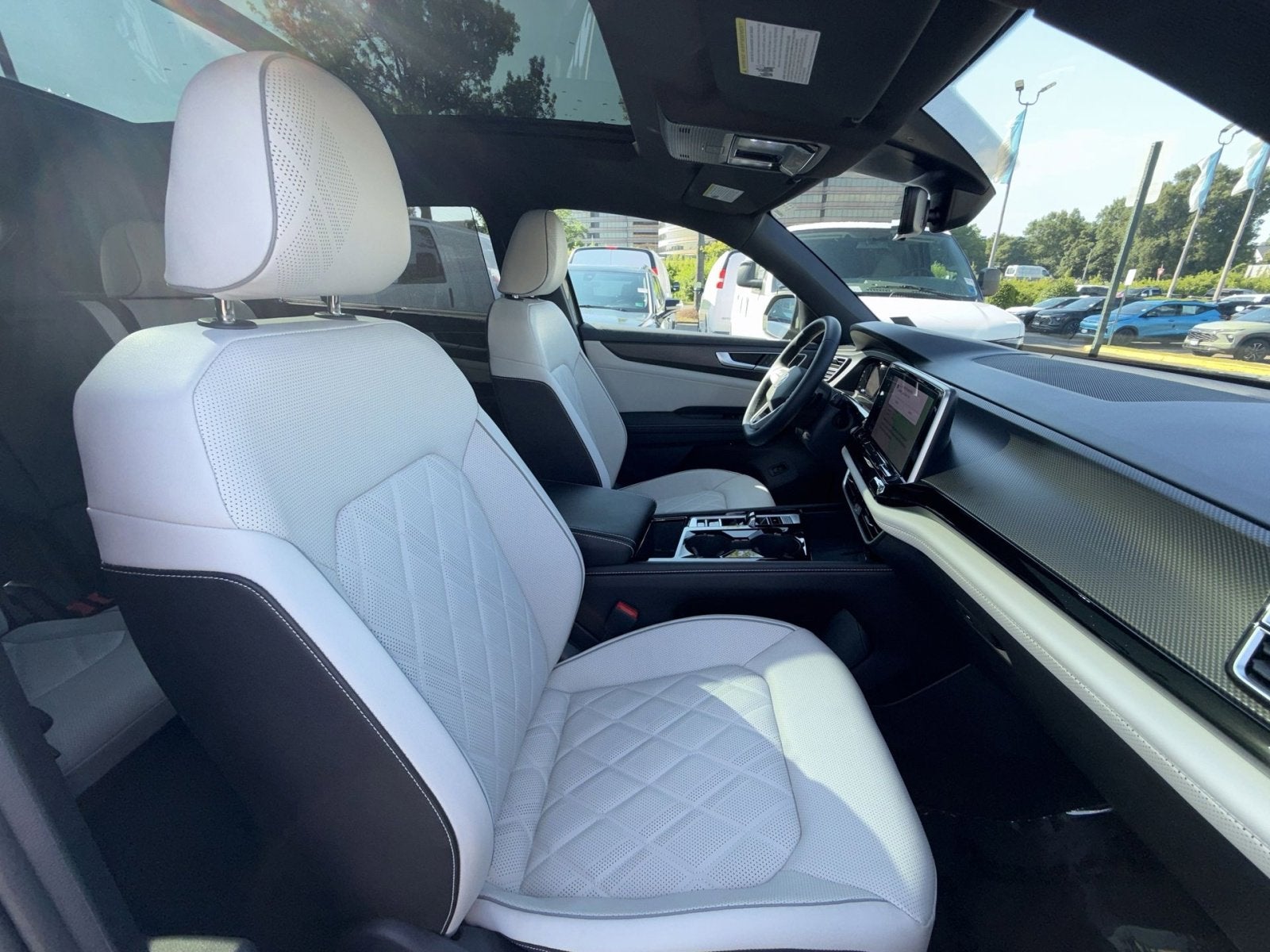 2026 Volkswagen Atlas Cross Sport 2.0T SEL Premium R-Line