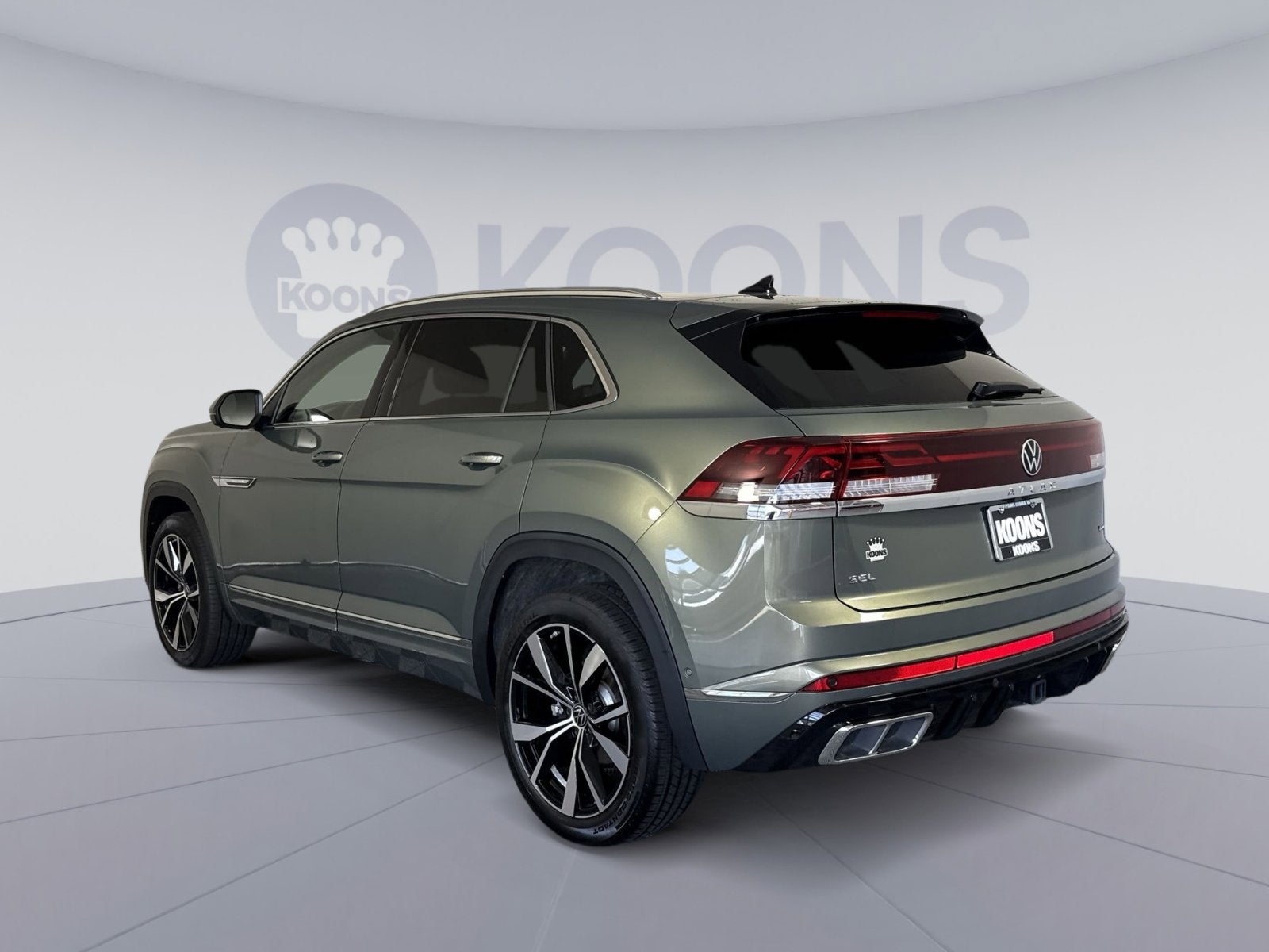 2026 Volkswagen Atlas Cross Sport 2.0T SEL Premium R-Line