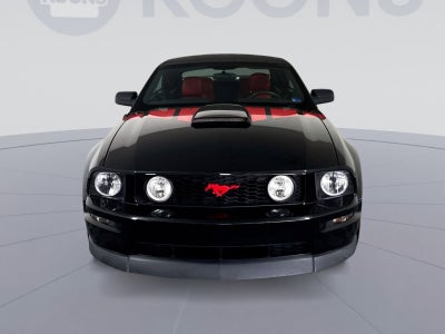2006 Ford Mustang GT Deluxe
