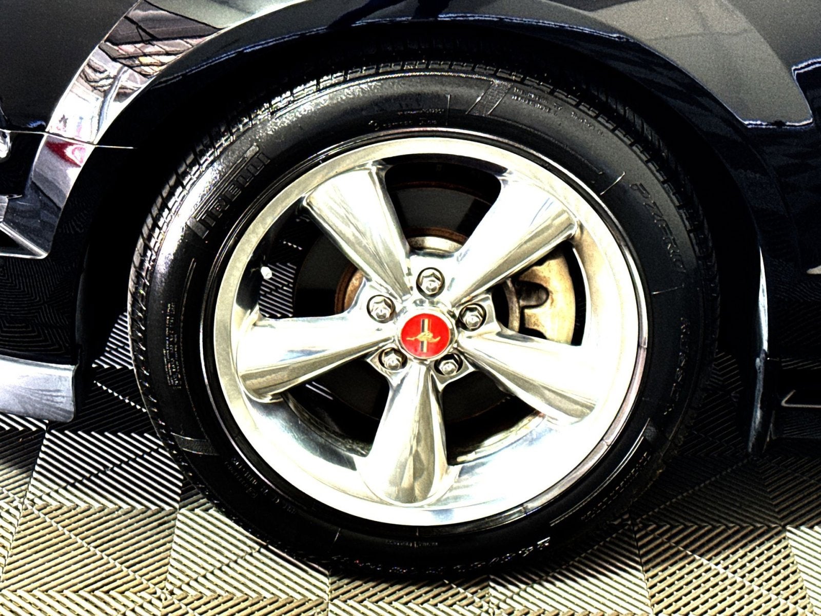 2006 Ford Mustang GT Deluxe