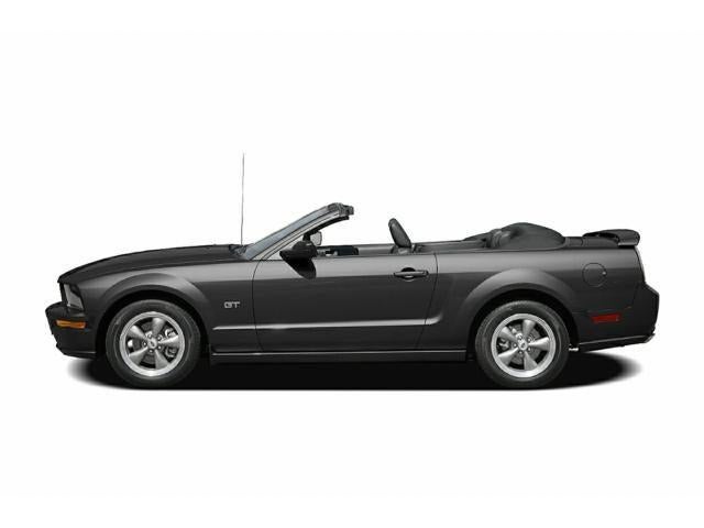 2006 Ford Mustang GT Deluxe