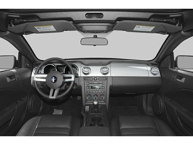 2006 Ford Mustang GT Deluxe