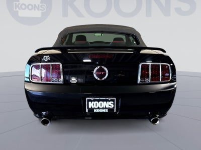 2006 Ford Mustang GT Deluxe