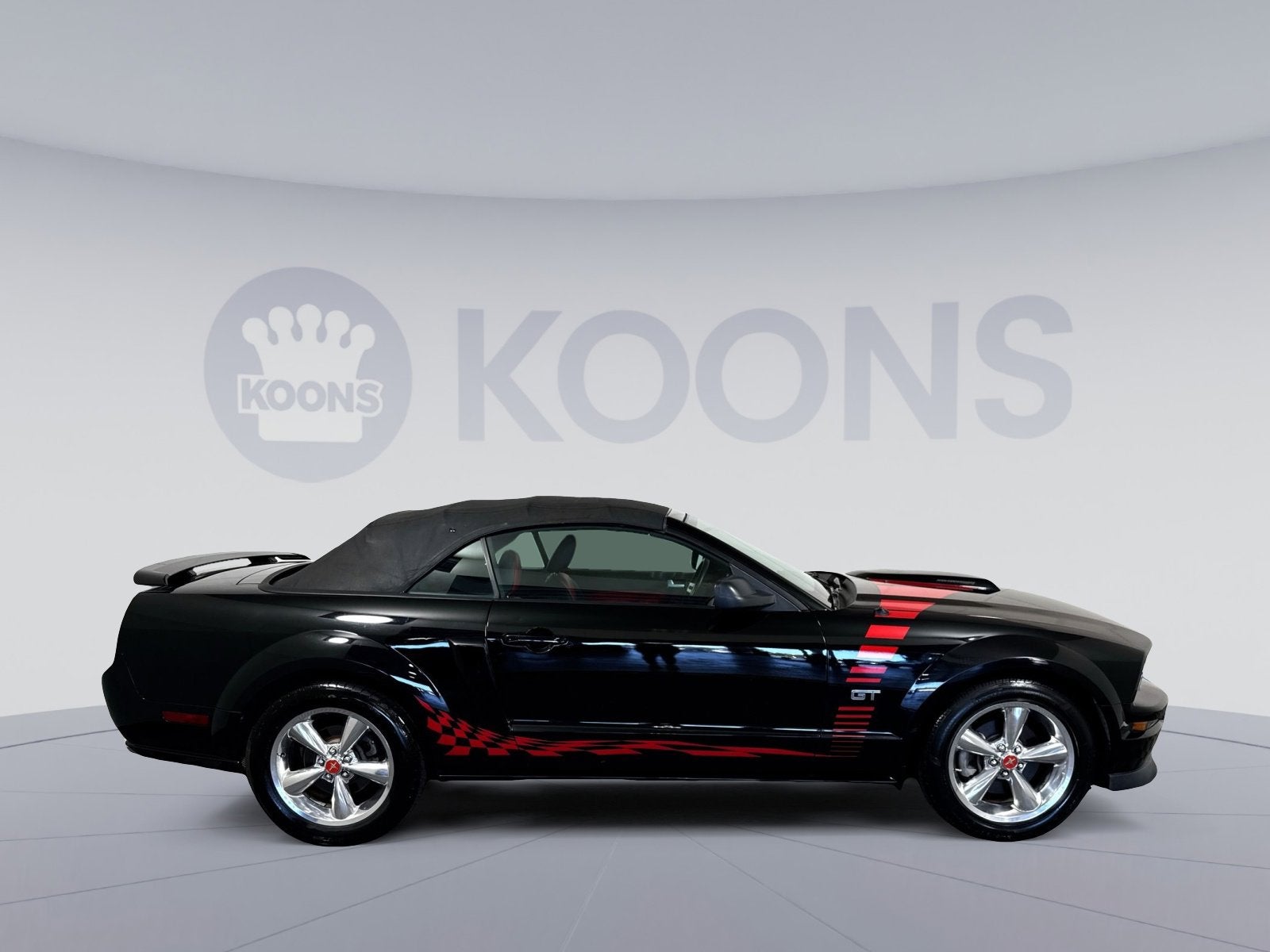 2006 Ford Mustang GT Deluxe
