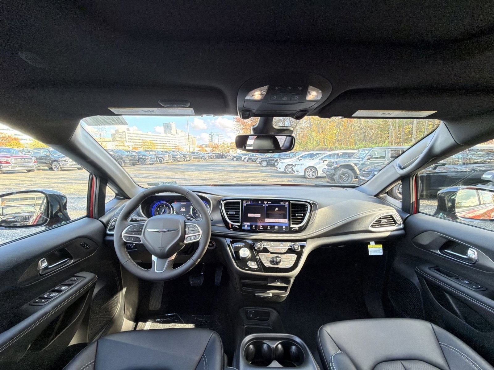 2026 Chrysler Pacifica Select