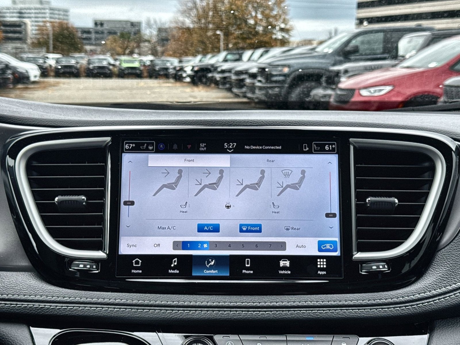 2026 Chrysler Pacifica Select