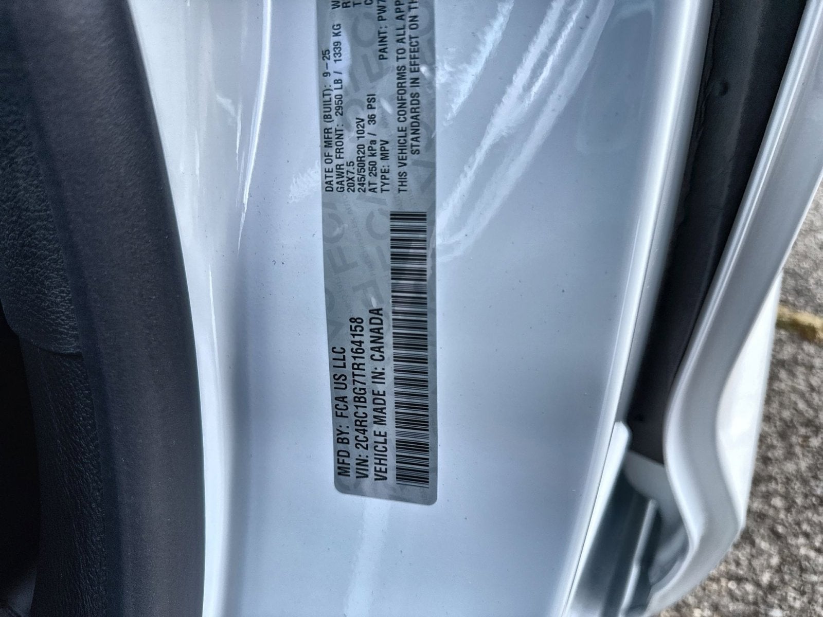 2026 Chrysler Pacifica Select