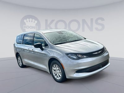 2026 Chrysler Voyager LX