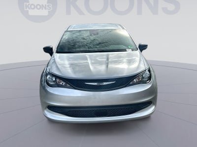 2026 Chrysler Voyager LX