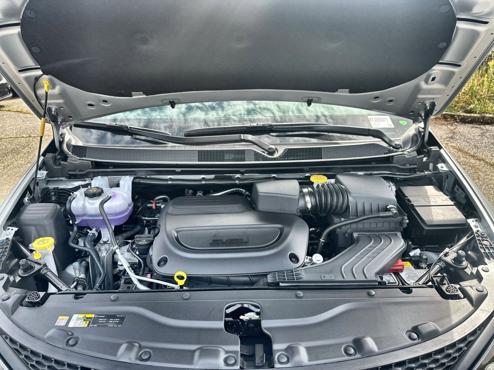 2026 Chrysler Voyager LX