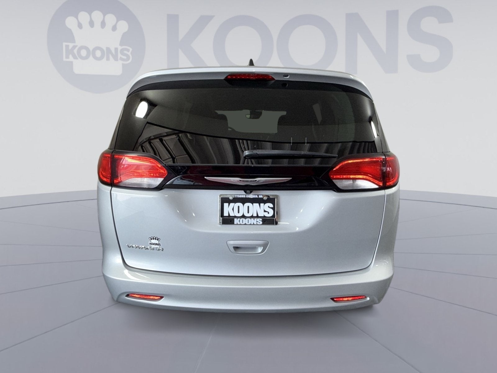 2024 Chrysler Voyager LX