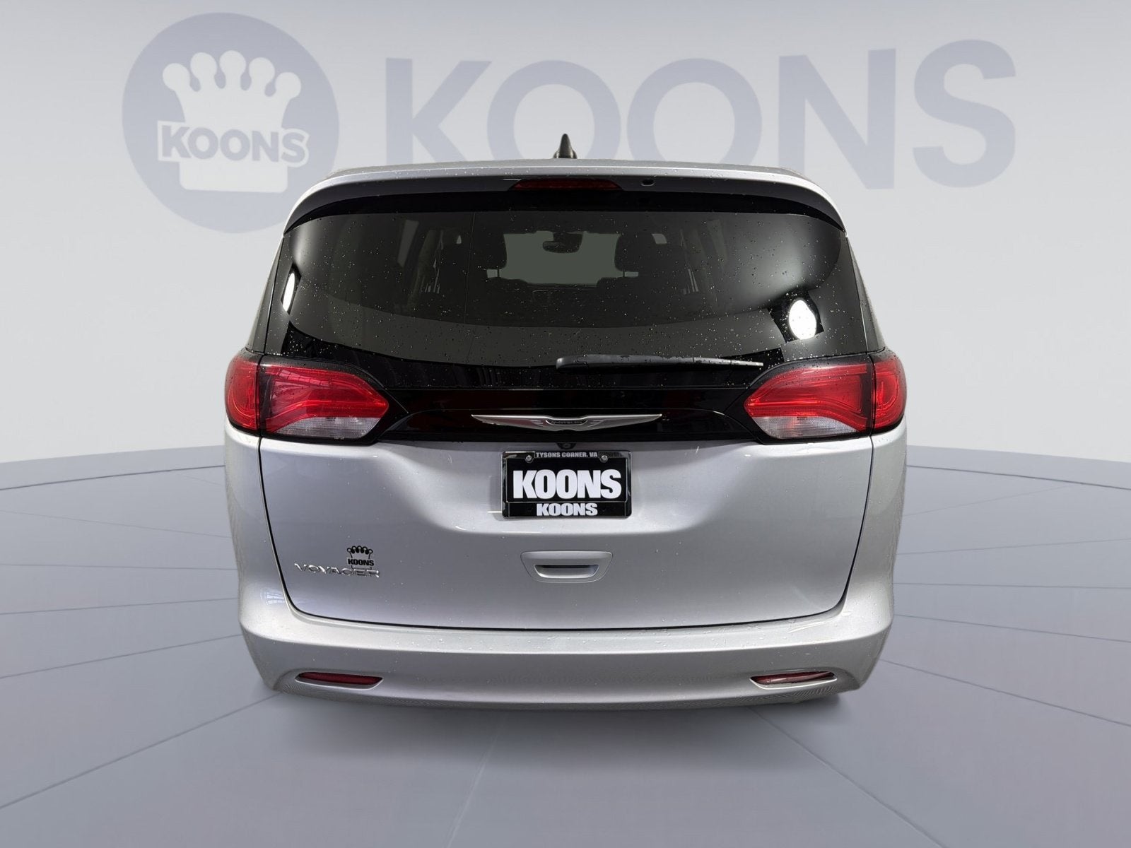 2024 Chrysler Voyager LX