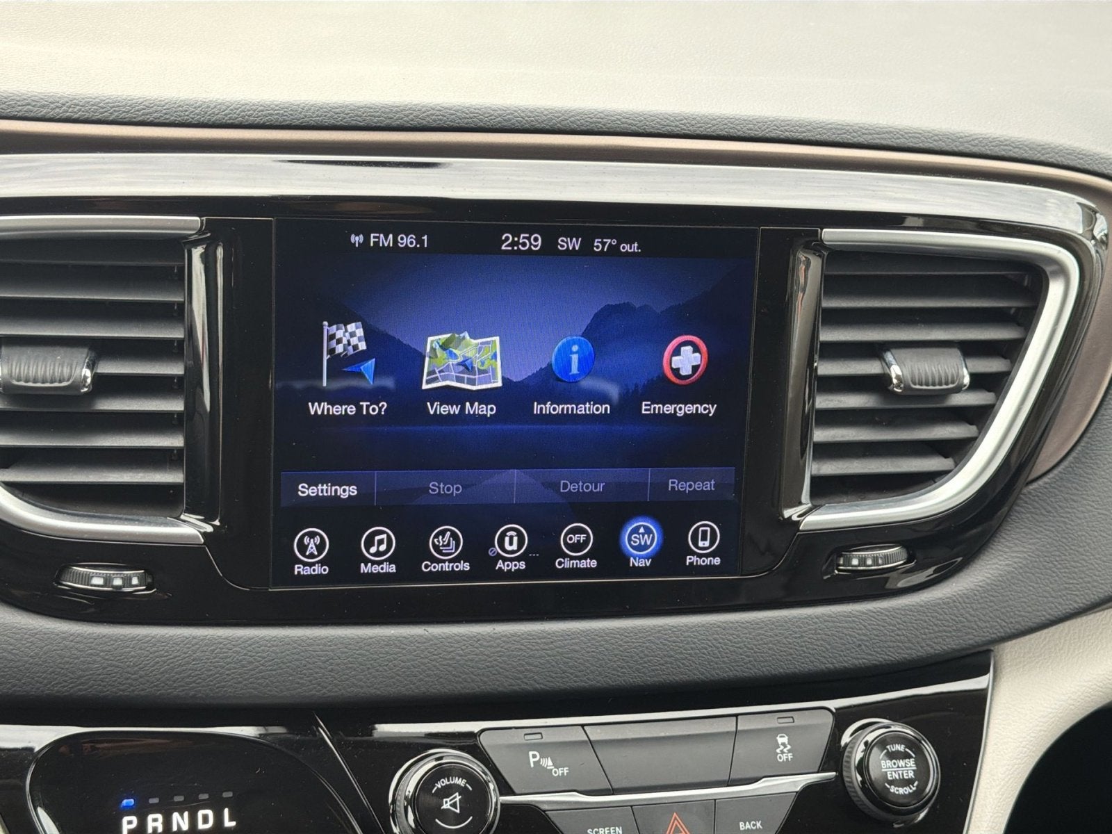 2017 Chrysler Pacifica Touring L Plus