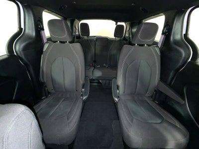 2023 Chrysler Pacifica Touring