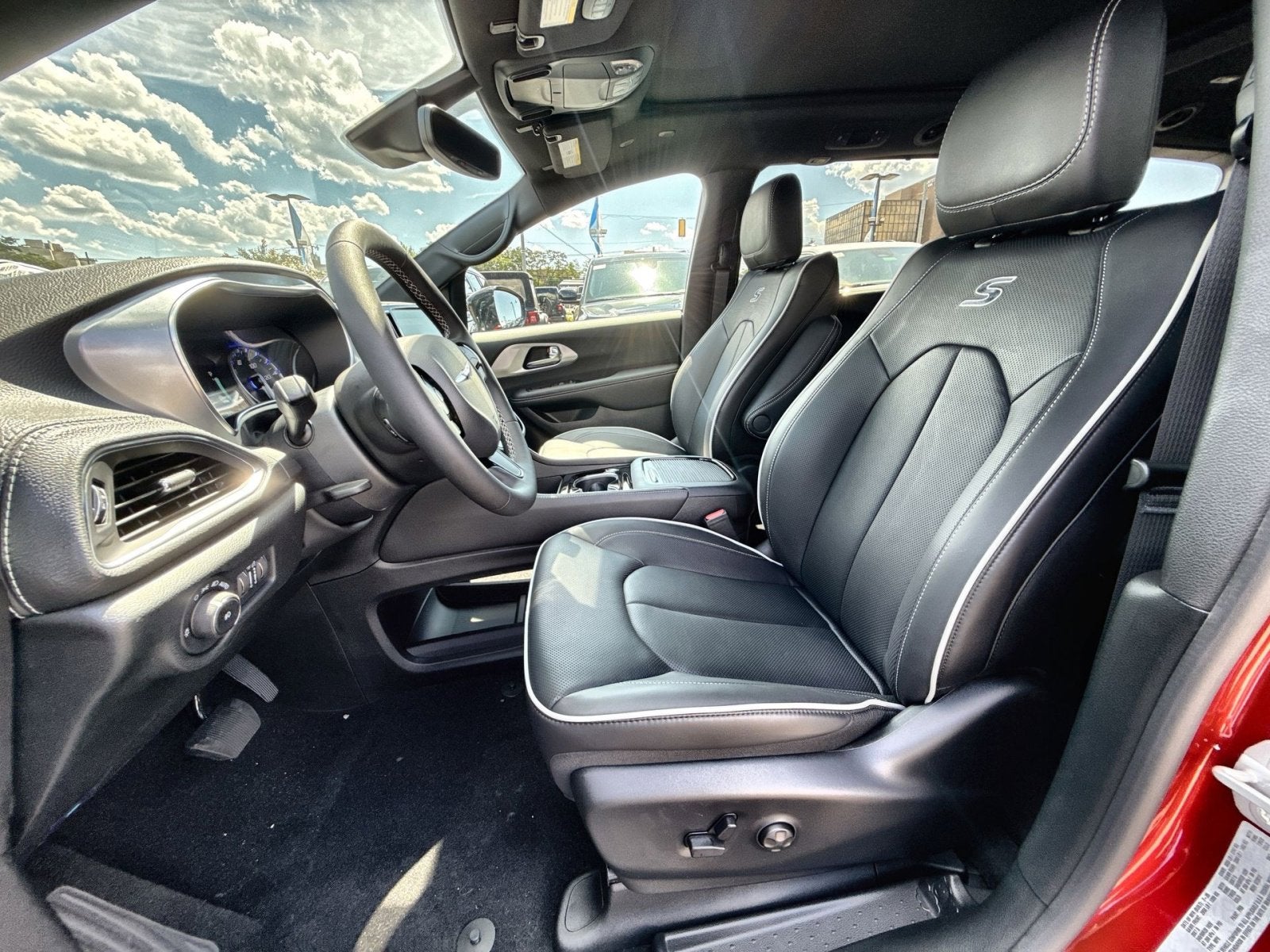 2026 Chrysler Pacifica Limited