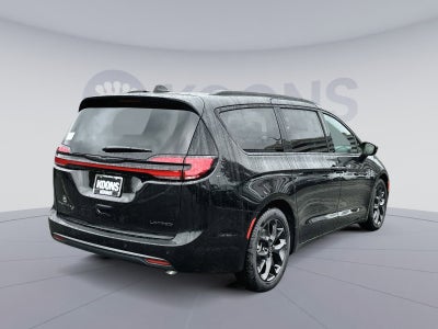 2026 Chrysler Pacifica Limited