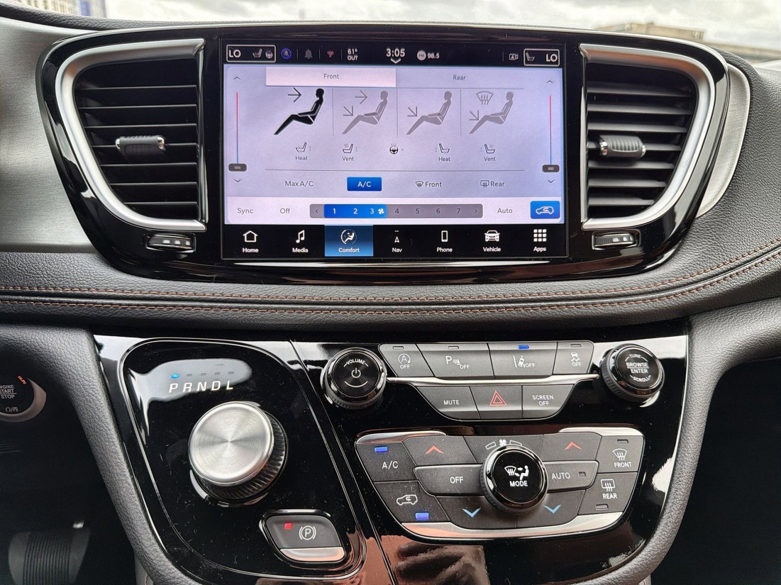 2026 Chrysler Pacifica Pinnacle