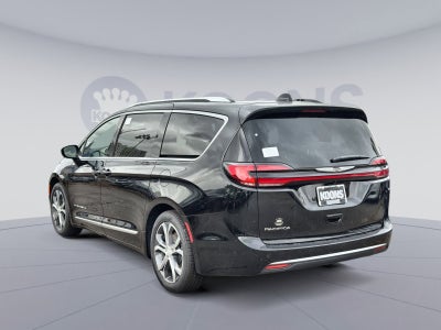 2026 Chrysler Pacifica Pinnacle