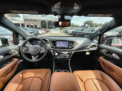 2026 Chrysler Pacifica Pinnacle