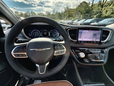 2026 Chrysler Pacifica Pinnacle