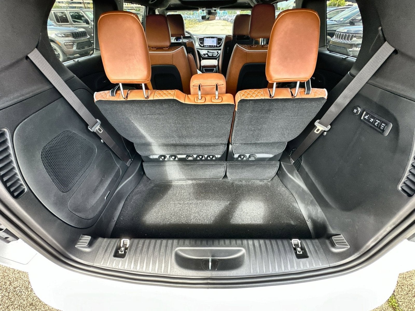 2026 Chrysler Pacifica Pinnacle