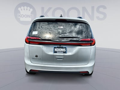 2026 Chrysler Pacifica Pinnacle